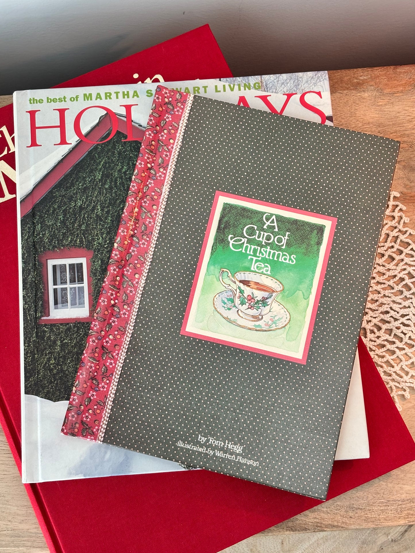 A Cup of Christmas Tree Book