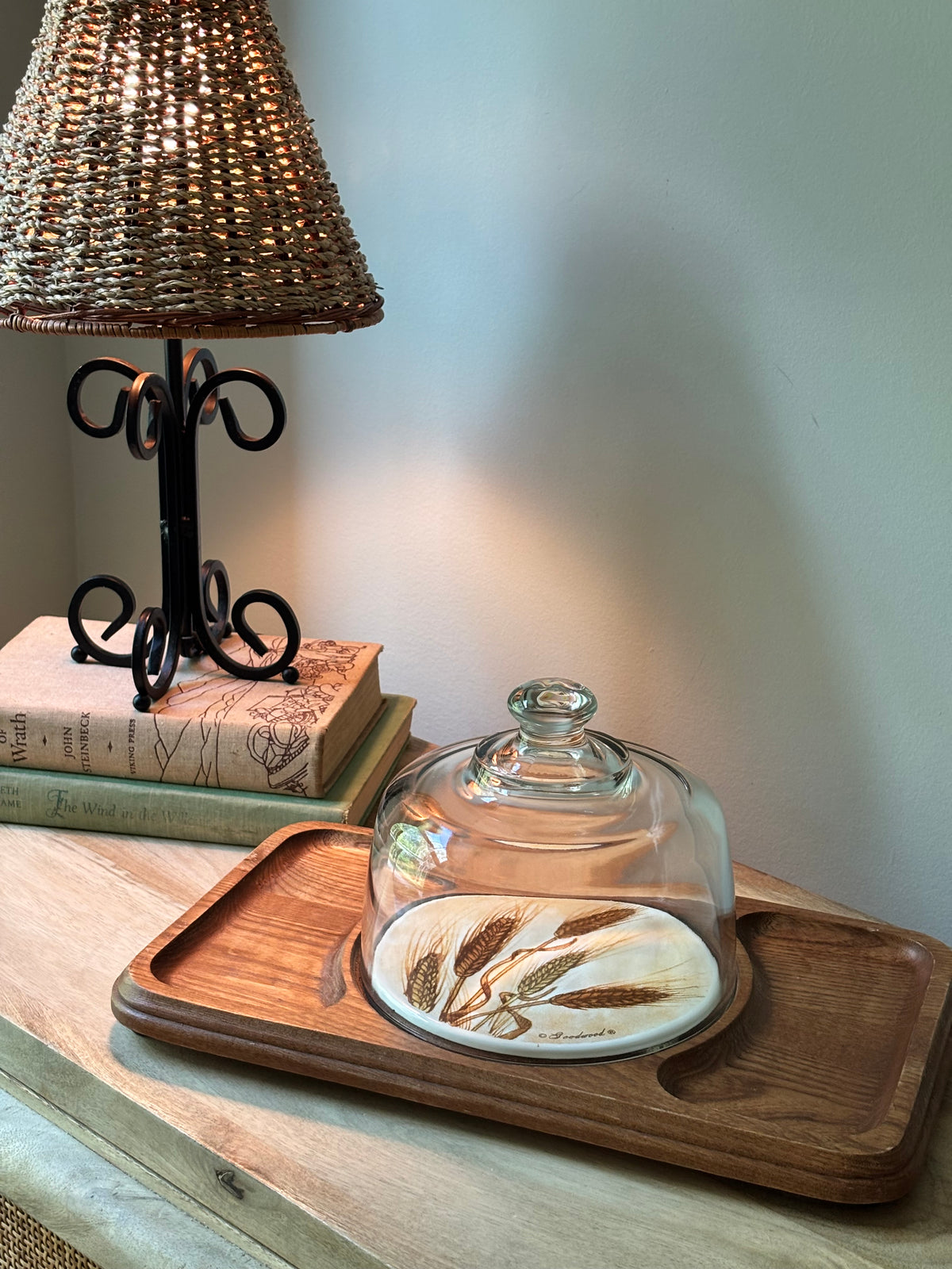 Wooden Wheat Cheese Board & Cloche