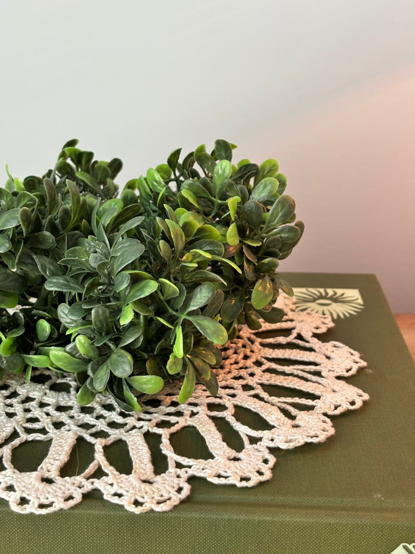 Set of 4 Faux Boxwood Napkin Rings