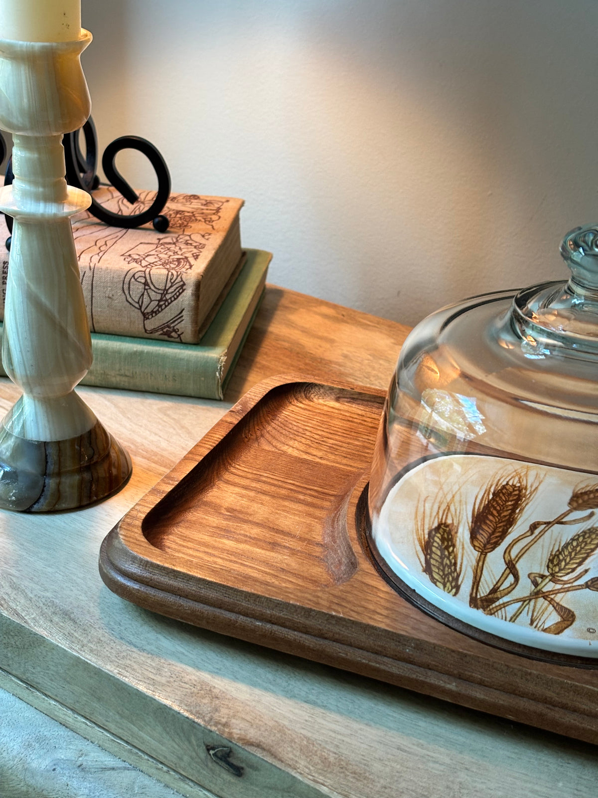 Wooden Wheat Cheese Board & Cloche